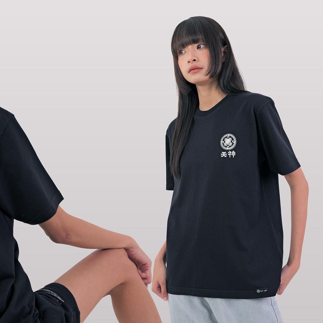 Kamon Tee